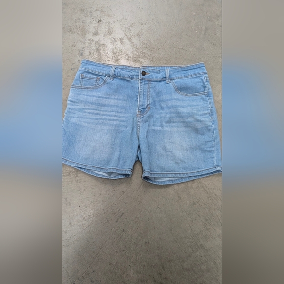 Timoteo Light Blue Denim Men's Shorts, Size 34 - Picture 1 of 10